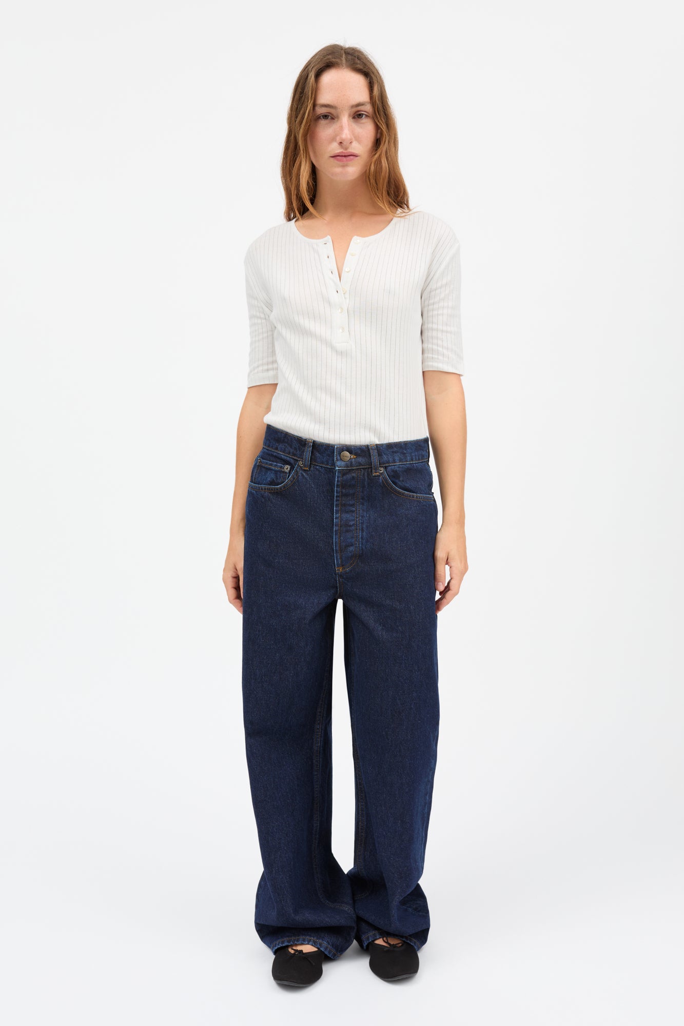 Skall Studio Liv Henley Tee