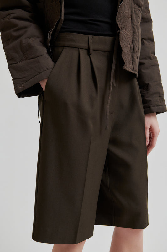 Second Female Neel Shorts