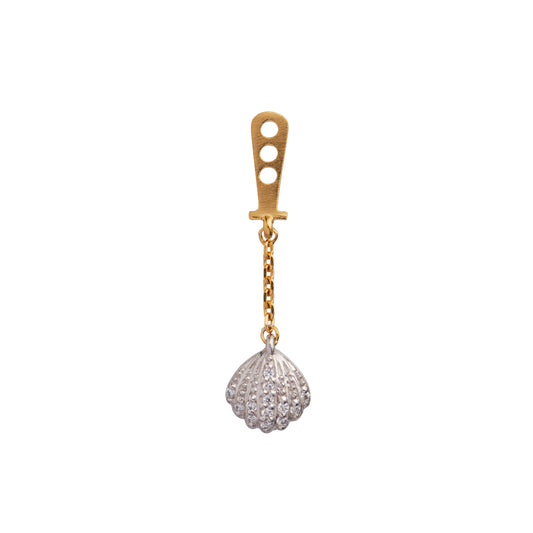 Stine A Tres Petit Vintage Shell Behind Ear Pendant